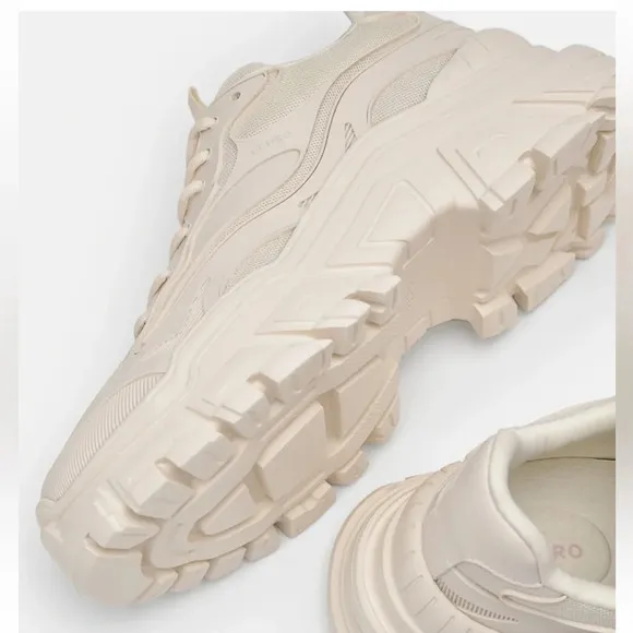 Pedro designer breathable sneakers Summit new without box size 38