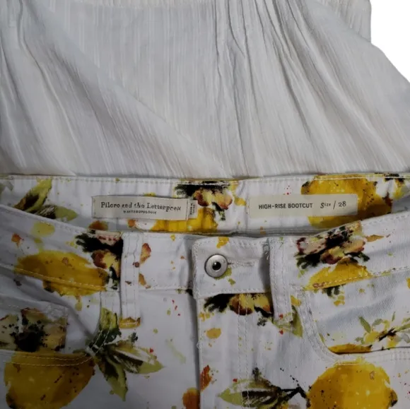 Pilcro and Letterpress for Anthropologie Highrise Lemon Novelty Cropped Jeans 28
