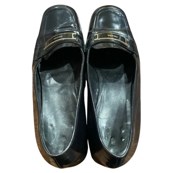PRADA Vintage Classic Black Patent Leather Loafer Moccasin Shoes EU 39.5 US8.5