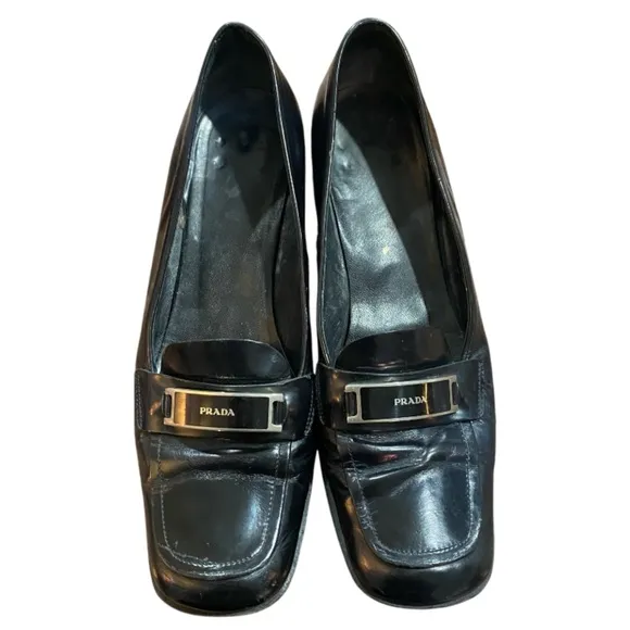PRADA Vintage Classic Black Patent Leather Loafer Moccasin Shoes EU 39.5 US8.5