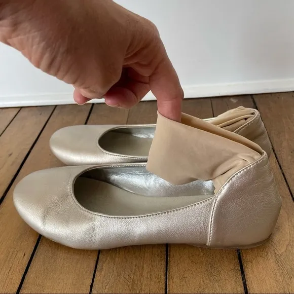 Primigi Nita champagne gold leather ballet flats 35 / 3.5