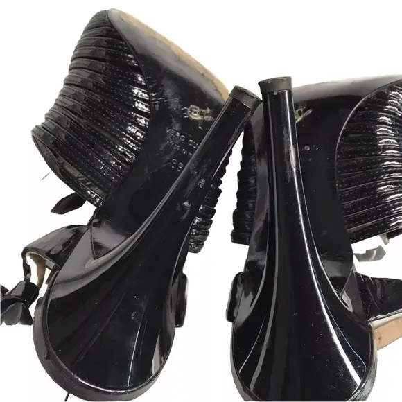 Proenza Schouler Patent Leather Sandals Zip Black Strappy Buckle made in Italy