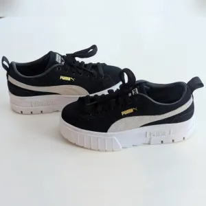 Puma Mayze Chunky Platform Lug Sole Black White Leather Sneakers Trainers, Sz 7