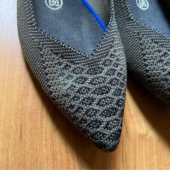 RARE Rothy's Walnut Python Point Flats
