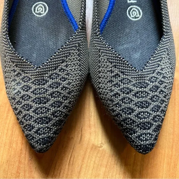 RARE Rothy's Walnut Python Point Flats