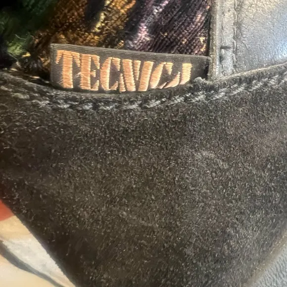 RARE Vintage TECHNICA Women's Black Fur Goat Hair  Winter Snow Boots Size 5‎