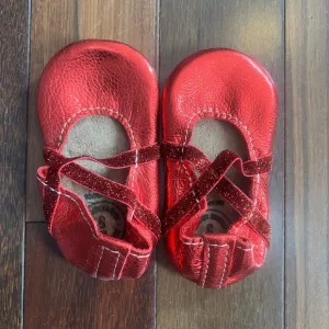 Red Freshly Picked Ballet Flats. Size 5. NWOT.