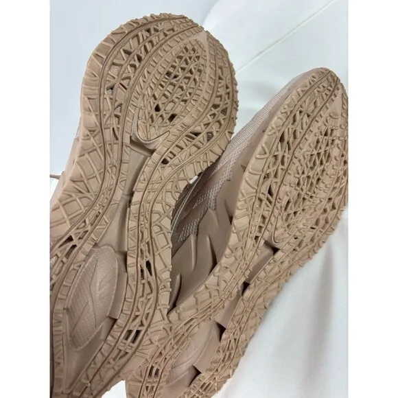 Reebok Zig Kinetica 3 Running Sneakers Peach Pink 8.5 Chunky Utility Gorpcore