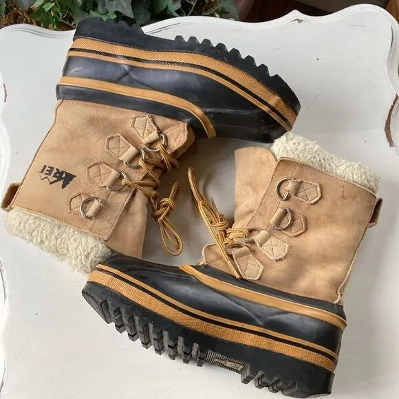REI Lace Up Wool Lined Winter Snow Boots Size 6
