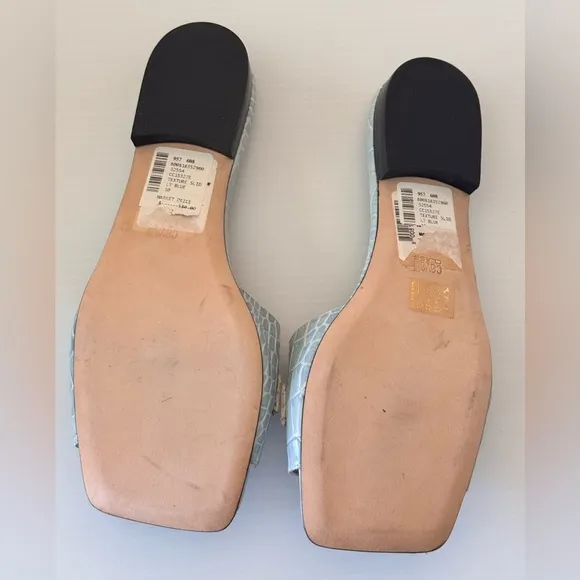 Roberto CAVALLI CLASS BY ROBERTO CAVALLICroc-Embossed Leather Flat Sandals