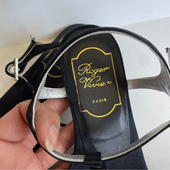 Roger Vivier Black Thong Swarovski Crystal Buckle Flat Satin Sandals Size 34