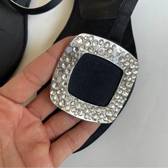 Roger Vivier Black Thong Swarovski Crystal Buckle Flat Satin Sandals Size 34