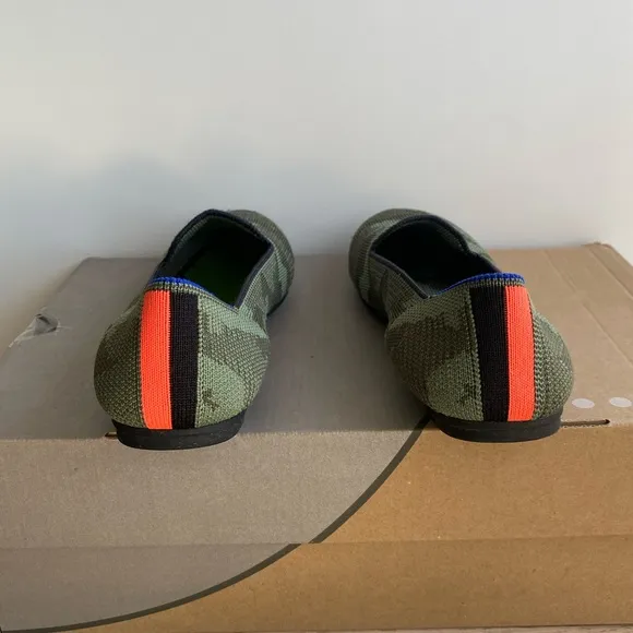Rothys Kids Ballet Flats Loafers  - SZ 3 K