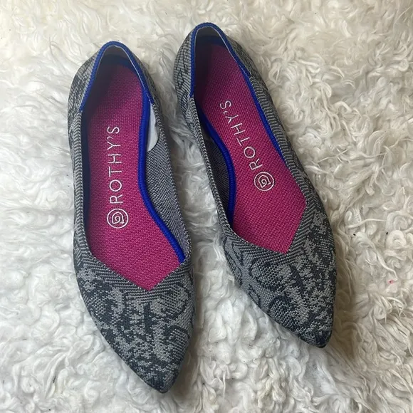 Rothy’s Limited Edition Stone Snake pointy flats size 7
