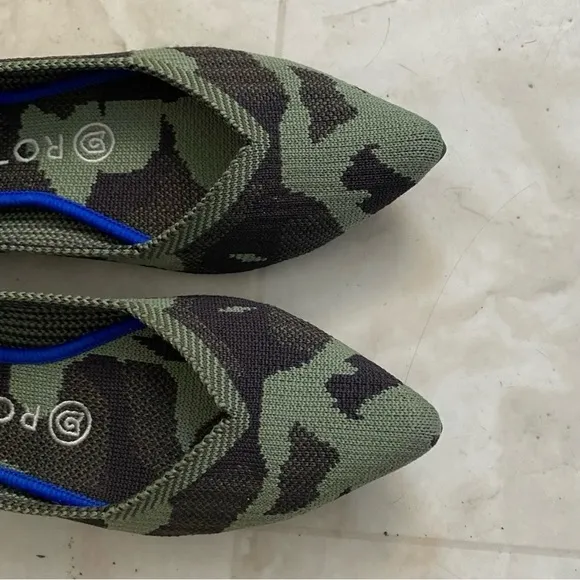 Rothy's Pointed Toe Olive Camo Slip-on Knit Ballet Flats size 7