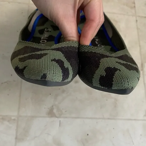 Rothy's Pointed Toe Olive Camo Slip-on Knit Ballet Flats size 7