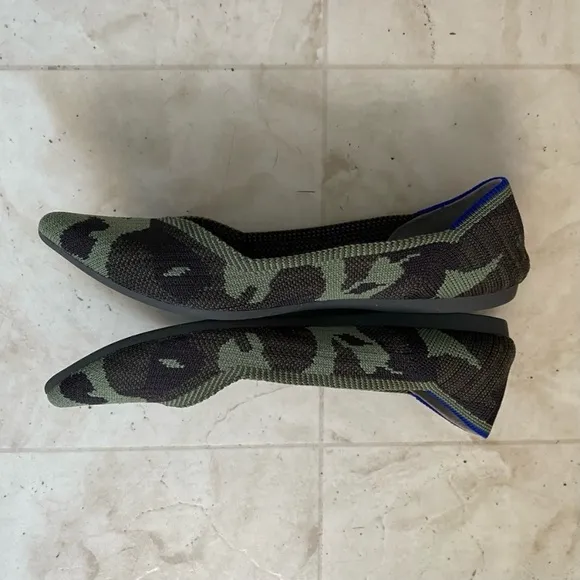 Rothy's Pointed Toe Olive Camo Slip-on Knit Ballet Flats size 7