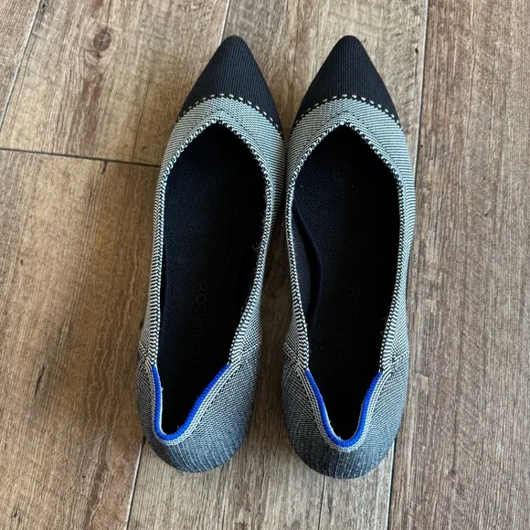 Rothy’s the point cap toe pointed toe ballet flats size 9.5