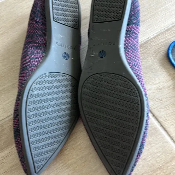 Rothy’s the point flat heather magenta retired color size 8