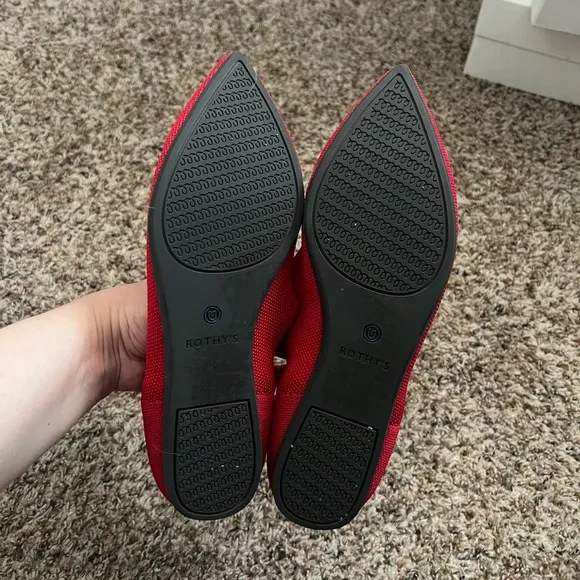 {Rothy’s} The Point Red Flats