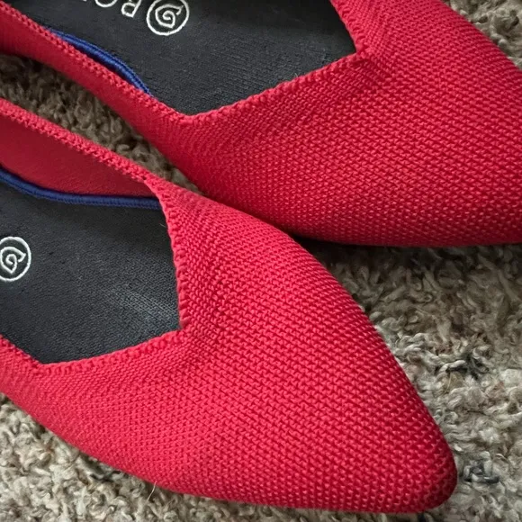{Rothy’s} The Point Red Flats