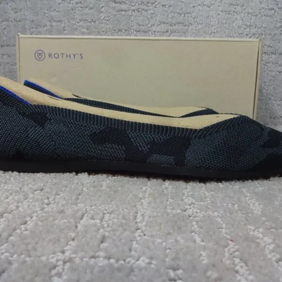 Rothy’s The Point Women's Size 7 US Gray Camo Slip On Pointed Toe Ballet Flats