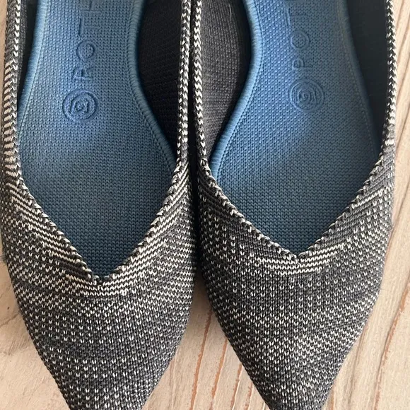 Rothy’s the pointed flats in grey granite Heather size 7.5