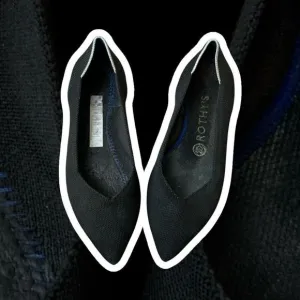 Rothy’s Black Classic Pointed Toe Loafer Flats Ballet Slip On 7.5