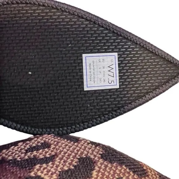 Rothys Womens Pointed Toe Size 7.5  Big Cats Black Flats with Bow Animal Print