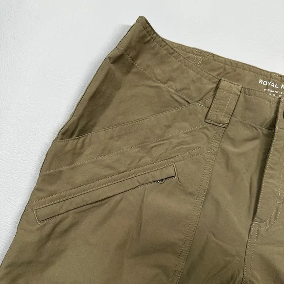 Royal Robbins // Women's Backcountry Pro II Khaki Shorts, Size 8