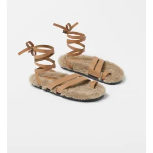 ✨SALE✨ZARA KIDS/ STRAPPY LEATHER SANDALS ✨SALE✨