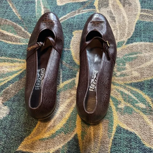 Salvatore Ferragamo Mary Jane Leather Brown Ballet Flats Size 9 1/2