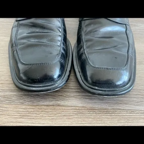 SALVATORE FERRAGAMO Mens Classic Black Loafers Size 9.5