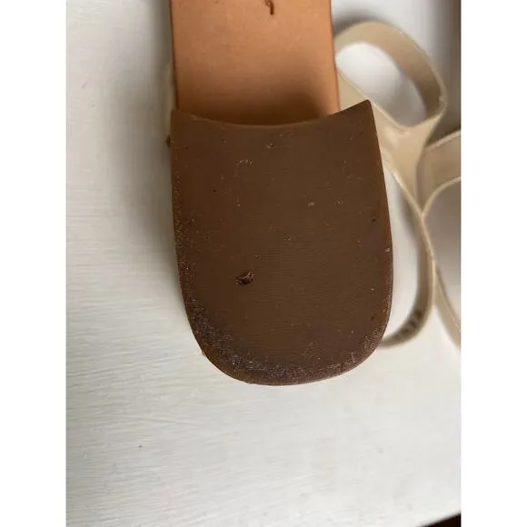 Salvatore Ferragamo Open Toe Sandals Womens Size 7.5 Nude Strappy Chunky Heel