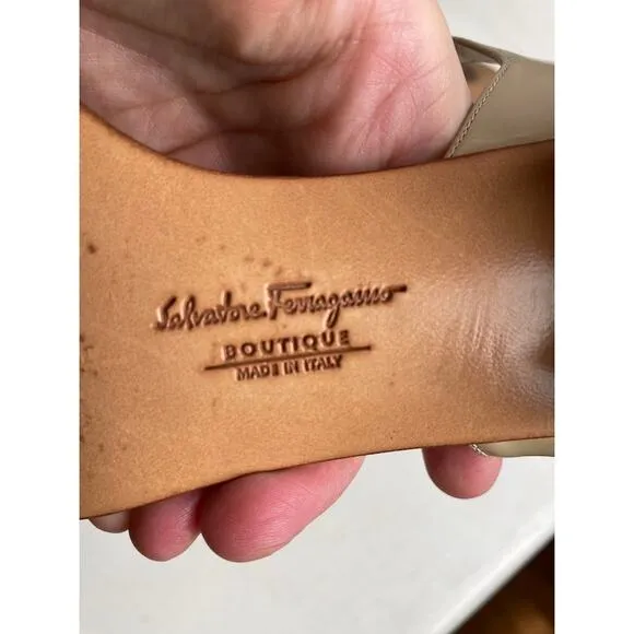 Salvatore Ferragamo Open Toe Sandals Womens Size 7.5 Nude Strappy Chunky Heel