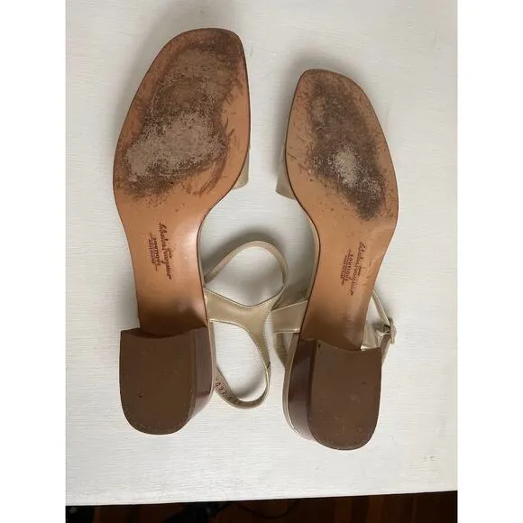 Salvatore Ferragamo Open Toe Sandals Womens Size 7.5 Nude Strappy Chunky Heel