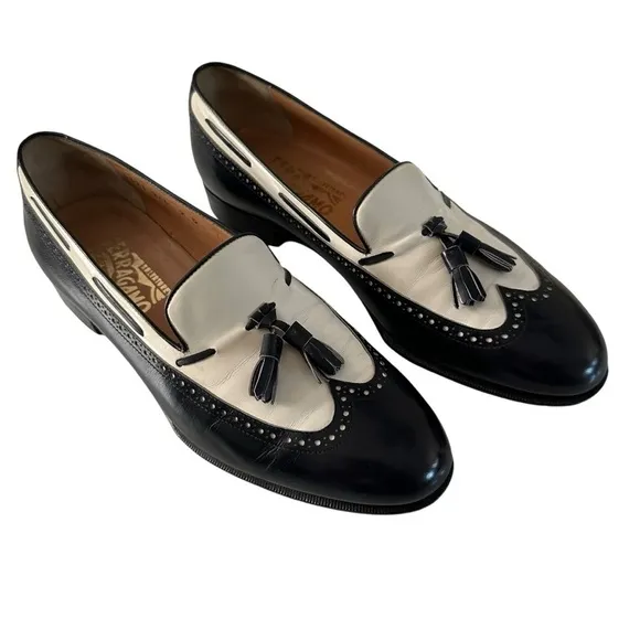 SALVATORE FERRAGAMO TASSEL OXFORD BROUGE DETAILED LOAFERS SIZE 9