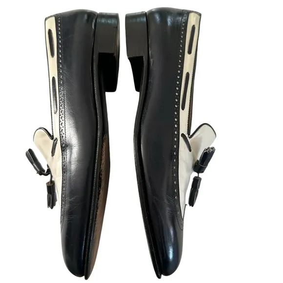 SALVATORE FERRAGAMO TASSEL OXFORD BROUGE DETAILED LOAFERS SIZE 9