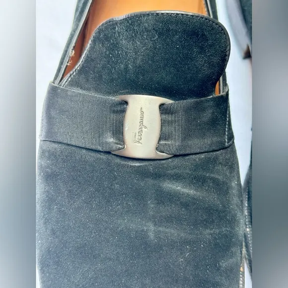 SALVATORE FERRAGAMO Velvet Dress Loafer