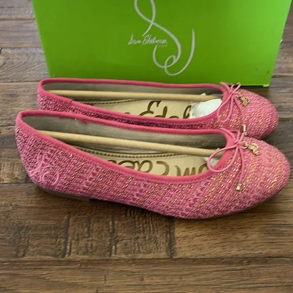 Sam Edelman Girls' Felicia Ballet Flat in Pink Boucle Size 4