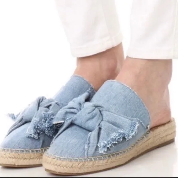 SAM EDELMAN LYNDA BLUE DENIM WOMENS SHOE FLAT MULE SANDALS WITH BOW SIZE 9