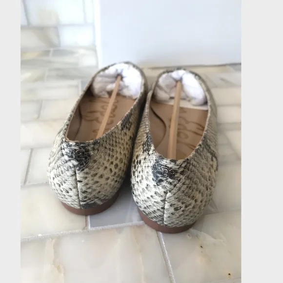 Sam Edelman Sally Pointed Toe Flats - brand new 8