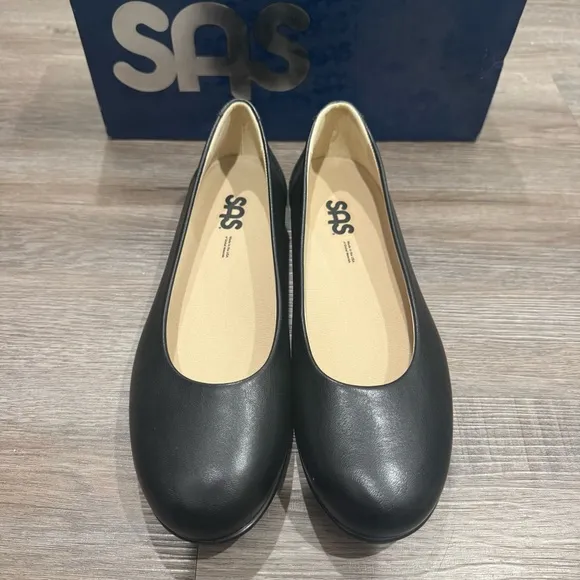 SAS Scenic Black Leather Comfort Ballet Flats