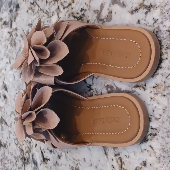 See by Chloe Magnolia Flat Slide Sandals NEW without box Size EU 37/ US 6