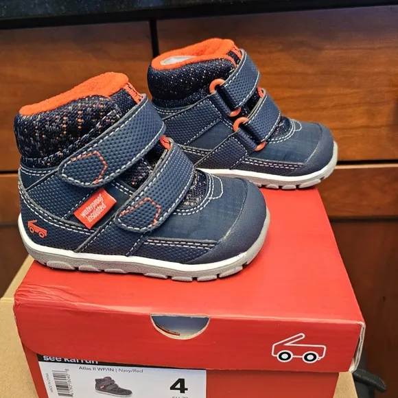 See Kai Run Atlas II Winter Snow Boots, Waterproof, Insulated, Size 4, NEW!
