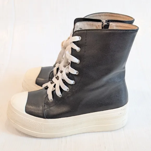 SHANE JUSTIN Chunky Chonky Platform Sole Black &amp; White Lace-up High top Boots