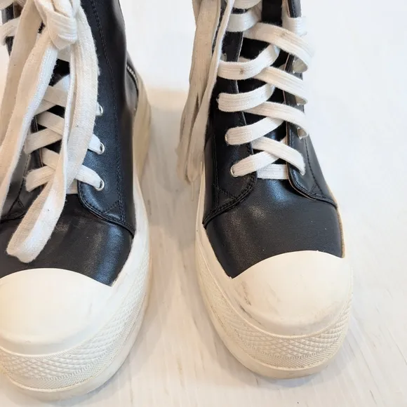 SHANE JUSTIN Chunky Chonky Platform Sole Black &amp; White Lace-up High top Boots