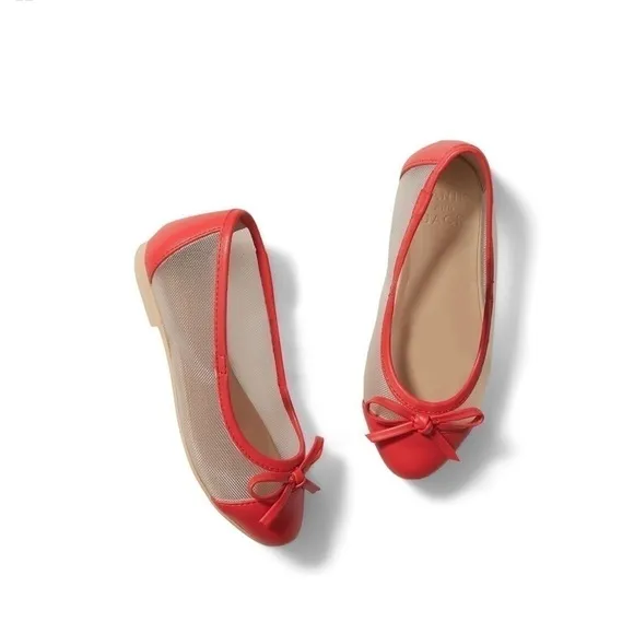 SHEER BOW FLAT