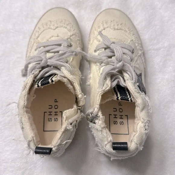 ShuShop Canvas High-top Sneakers