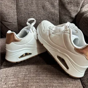 Skechers White and Gold Chunky Sneakers with Air Cushion Sole
